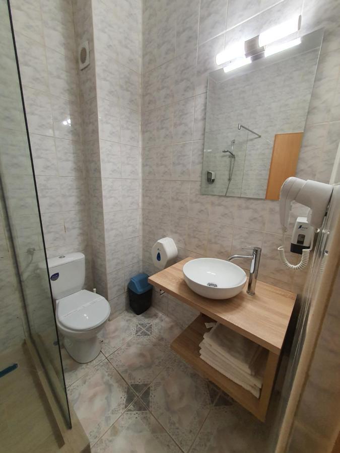 Hotel Mures Topliţa エクステリア 写真