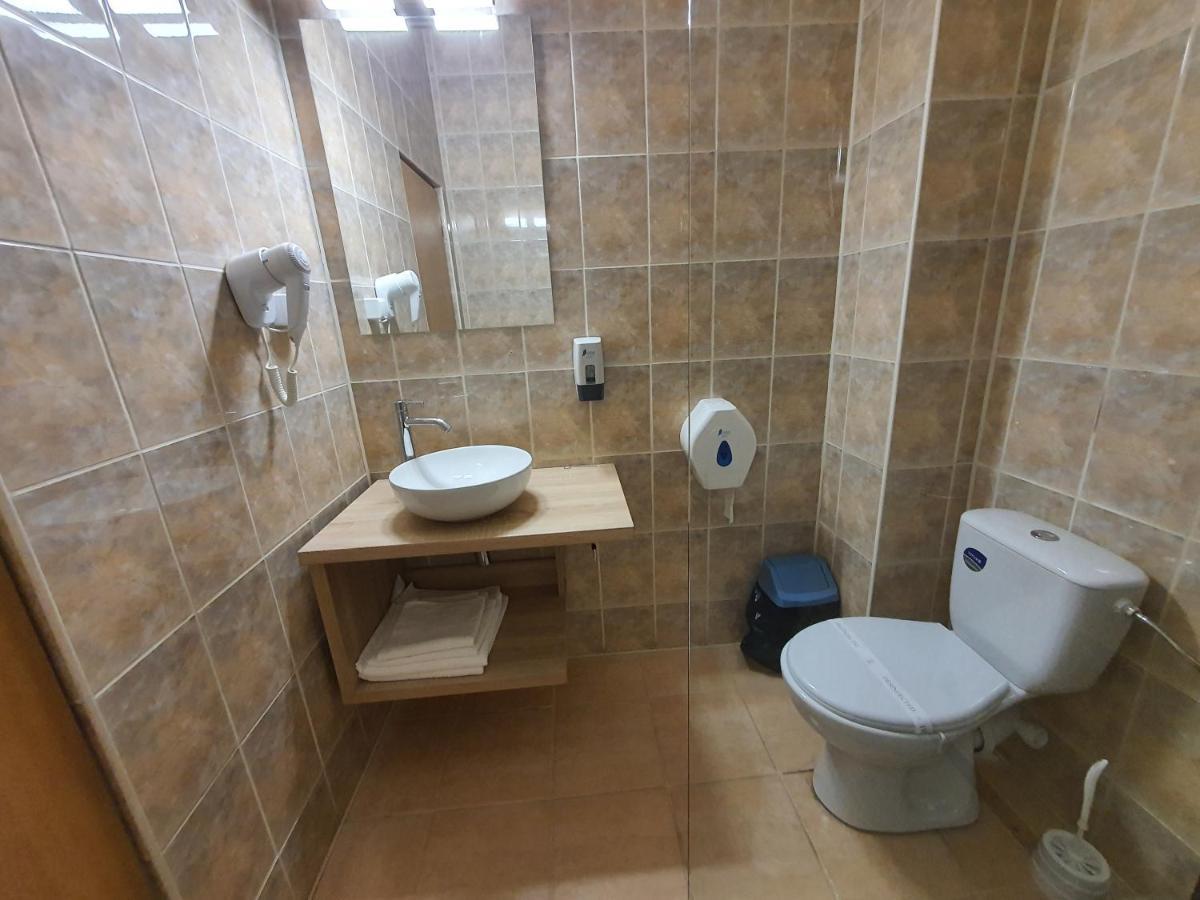 Hotel Mures Topliţa エクステリア 写真